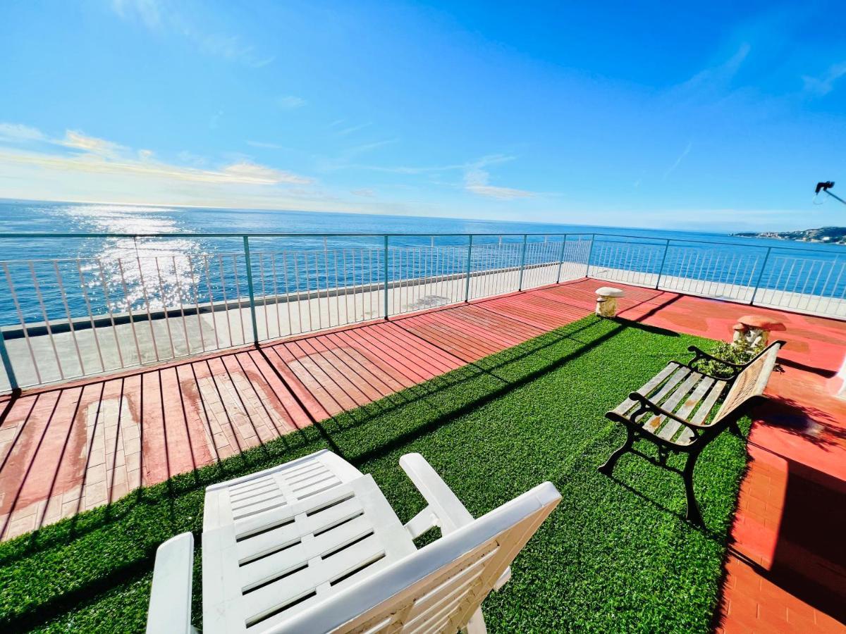 Suite Sunset 11 - Fronte Mare San Remo Zewnętrze zdjęcie